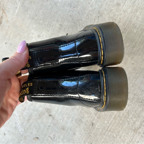 Dr martens black patent leather lace up combat boots toddler 12 - Picture 6 of 8